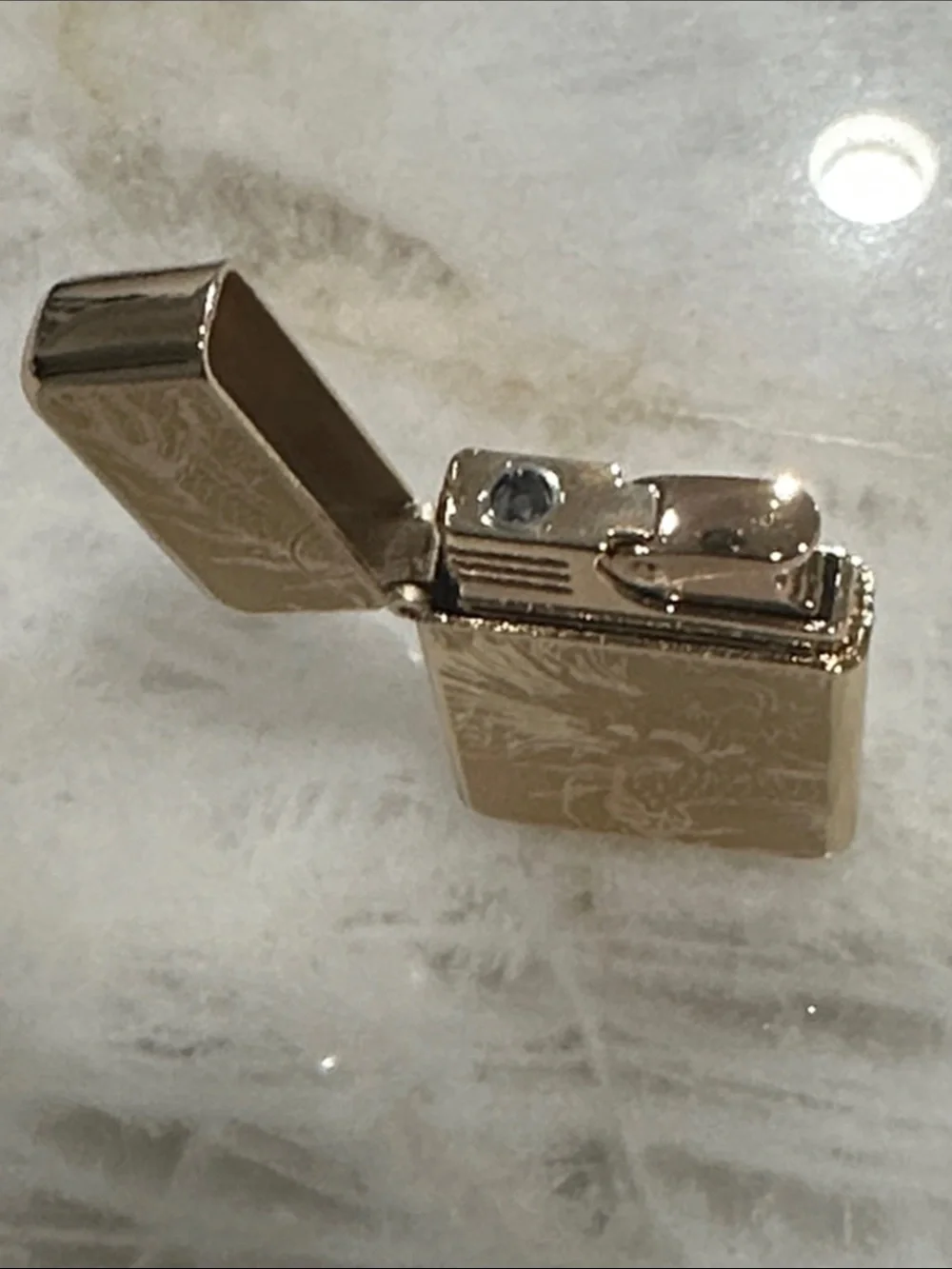 Gold Dragon Butane Lighter - Decorative Gold Finish